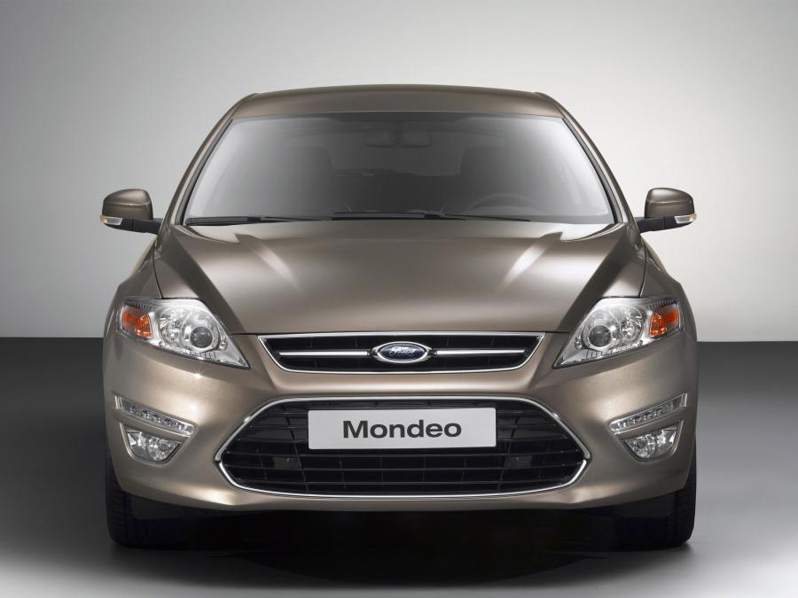  Ford Mondeo Hatchback 2010 года  (фото 4 из 9)